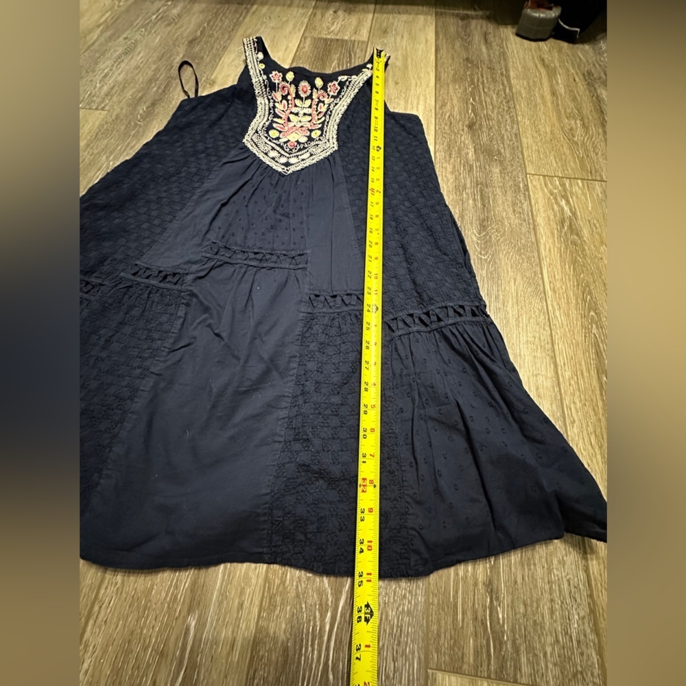 🛍️Maeve 100% Cotton embroidered sleeveless dress Size 4 photo #2 is true color